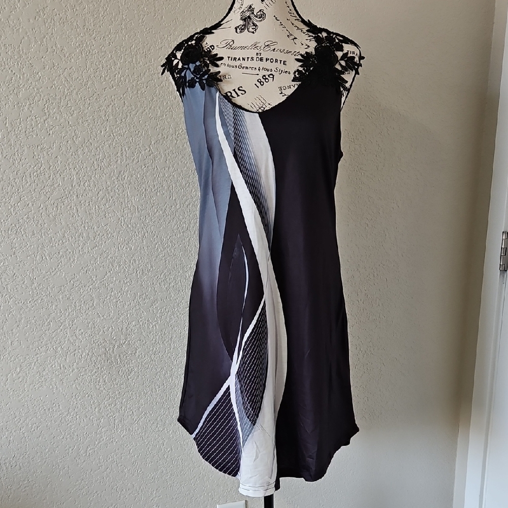 NWOT- Black Sleeveless Scoop Neck Mini Slip Dress